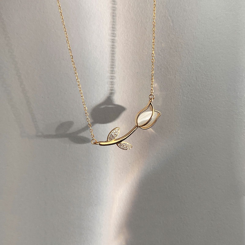 Stainless Steel Rose Tulip Cry - огляд і ціна Birth Flower Necklace